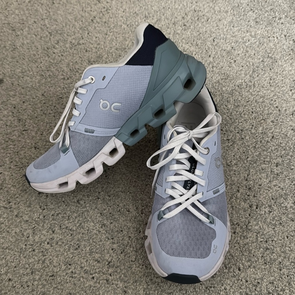 ON Running - Cloudflyer 4
